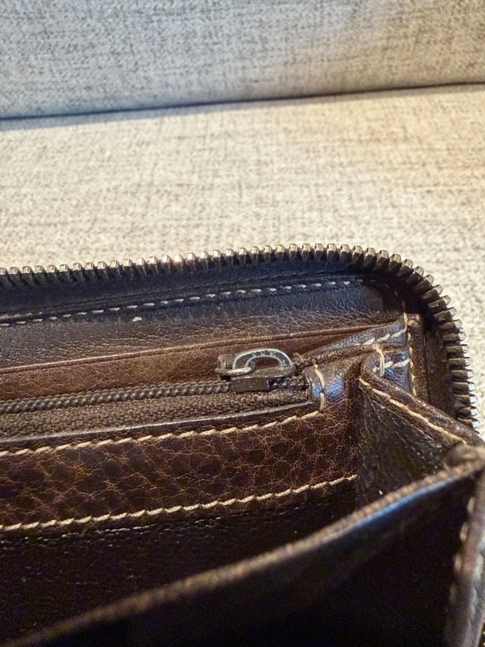 GUCCI Bamboo Tassel Ssima GG Logo Leather Zip Around Long Wallet - Picture 9 of 14